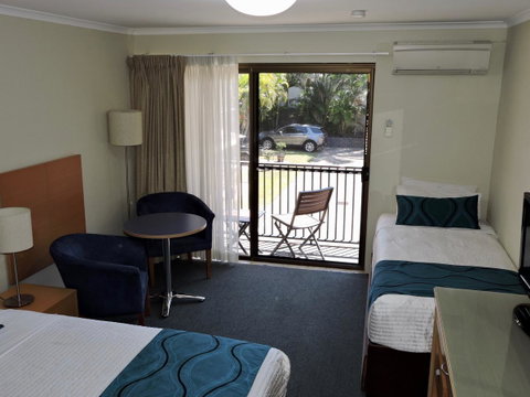 Best Western Airport 85 Motel - Palm Beach Accommodation 7