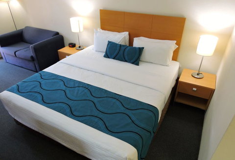 Best Western Airport 85 Motel - Palm Beach Accommodation 5