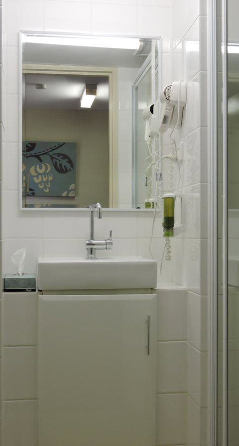 Best Western Airport 85 Motel - Palm Beach Accommodation 37