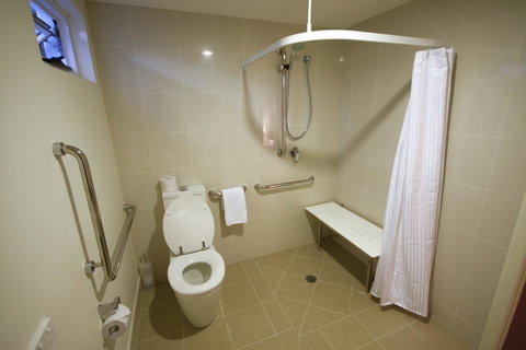 Domain Serviced Apartments - Palm Beach Accommodation 15