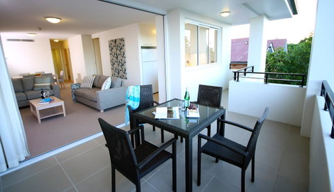 Domain Serviced Apartments - Palm Beach Accommodation 18
