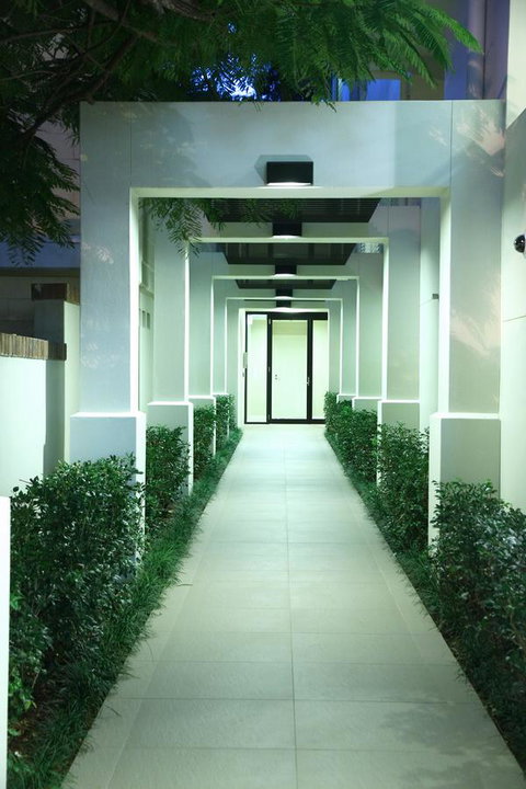 Domain Serviced Apartments - Palm Beach Accommodation 8