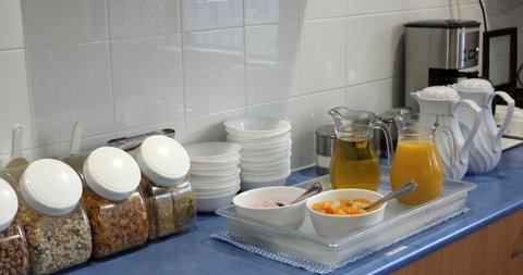City Motor Inn - Palm Beach Accommodation 8