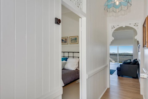 Cloud Hill - Palm Beach Accommodation 13