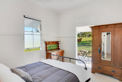 Cloud Hill - Palm Beach Accommodation 4