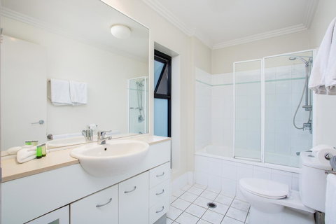 Republic Apartments Brisbane City - Palm Beach Accommodation 16