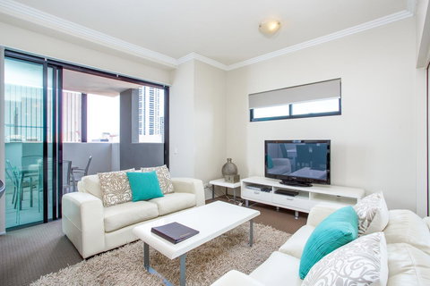 Republic Apartments Brisbane City - Palm Beach Accommodation 2