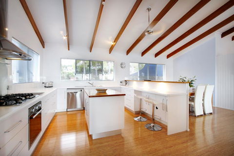 Nautilus On The Hill - Airlie Beach - Palm Beach Accommodation 36