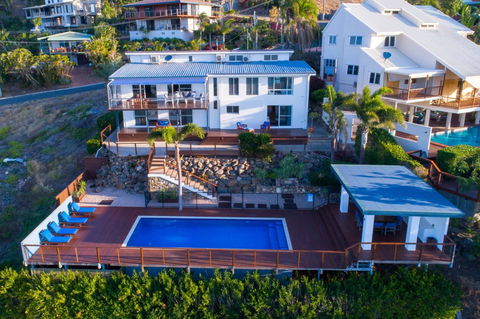 Nautilus On The Hill - Airlie Beach - Palm Beach Accommodation 19