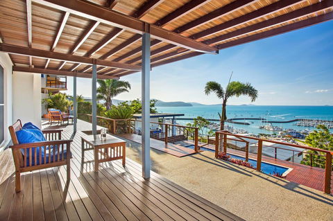 Nautilus On The Hill - Airlie Beach - Palm Beach Accommodation 32