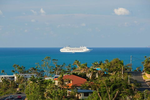 Nautilus On The Hill - Airlie Beach - Palm Beach Accommodation 20