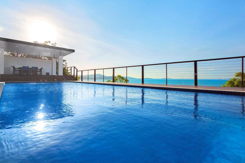 Nautilus On The Hill - Airlie Beach - Palm Beach Accommodation 31