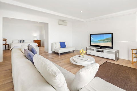 Nautilus On The Hill - Airlie Beach - Palm Beach Accommodation 22