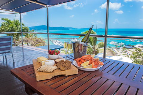 Nautilus On The Hill - Airlie Beach - Palm Beach Accommodation 10