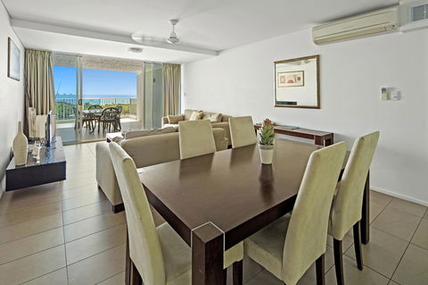 Azure Sea Whitsunday Resort - Palm Beach Accommodation 35