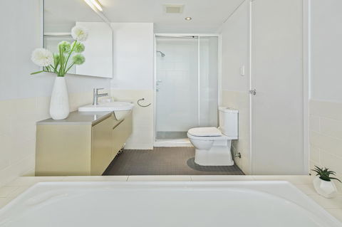 Azure Sea Whitsunday Resort - Palm Beach Accommodation 38