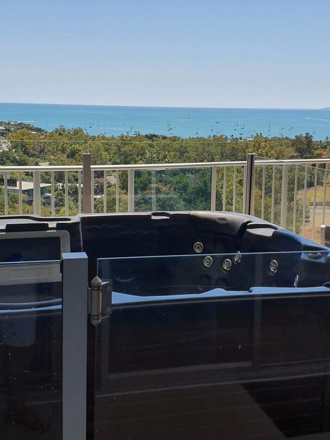 Azure Sea Whitsunday Resort - Palm Beach Accommodation 20