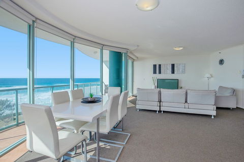 The Waterford On Main Beach - Palm Beach Accommodation 16