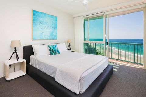 The Waterford On Main Beach - Palm Beach Accommodation 2
