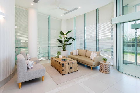 The Waterford On Main Beach - Palm Beach Accommodation 14