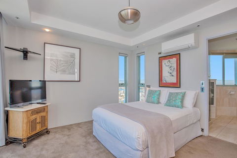 The Waterford On Main Beach - Palm Beach Accommodation 40