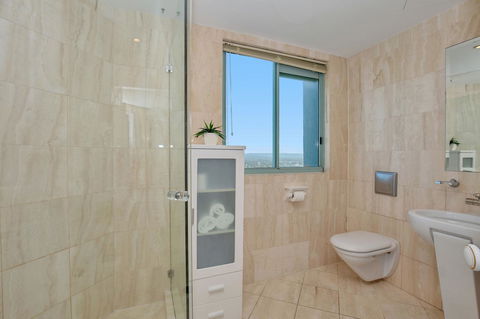 The Waterford On Main Beach - Palm Beach Accommodation 39