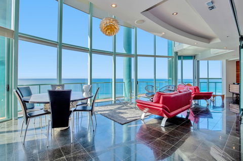 The Waterford On Main Beach - Palm Beach Accommodation 44