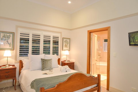 The Guesthouse Maleny - Palm Beach Accommodation 15