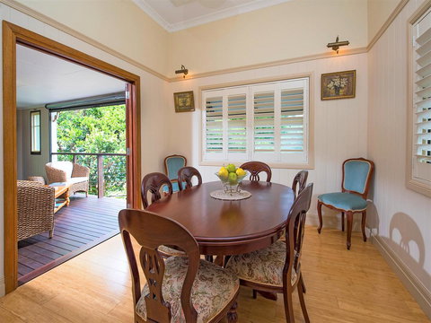 The Guesthouse Maleny - Palm Beach Accommodation 14