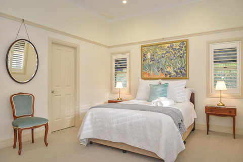 The Guesthouse Maleny - Palm Beach Accommodation 17