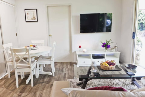 Shasta Place - Palm Beach Accommodation 15