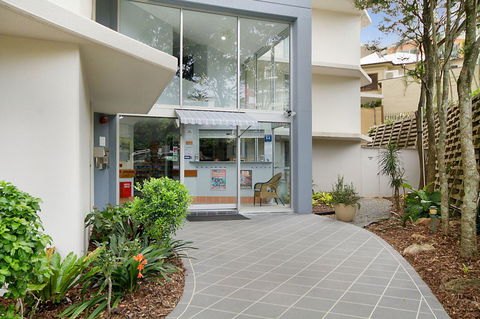 Rainbow Bay Resort Holiday Apartments - Palm Beach Accommodation 12