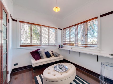 Anville Court - Palm Beach Accommodation 13