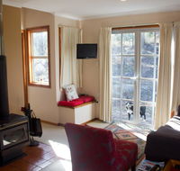 Whiskey Gully Wines - Palm Beach Accommodation