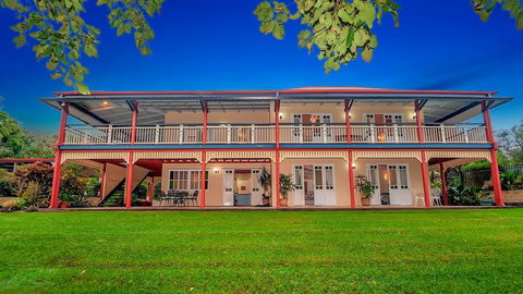 Williams Lodge - Palm Beach Accommodation 0