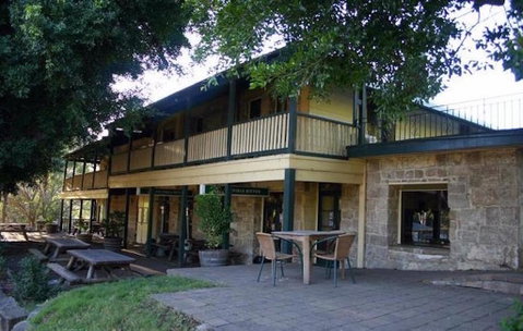 Wisemans Inn - Palm Beach Accommodation 0
