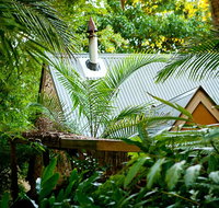 Witches Falls Cottages - Palm Beach Accommodation