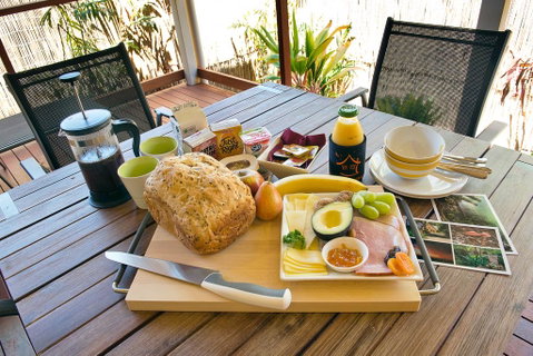 Witches Falls Cottages - Palm Beach Accommodation 2