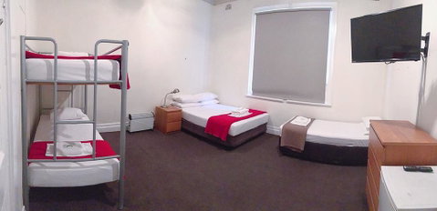 Wynyard Hotel - Palm Beach Accommodation 1