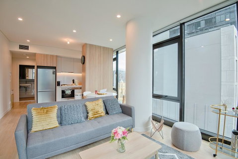 York & George - Palm Beach Accommodation 2