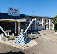 Zorba Waterfront Motel - Palm Beach Accommodation
