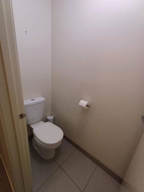 A Beautiful And Spacious Home. - Palm Beach Accommodation 4