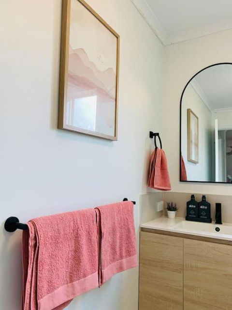A Cosy And Peaceful Apartment In The Heart Of Yandina - Palm Beach Accommodation 1