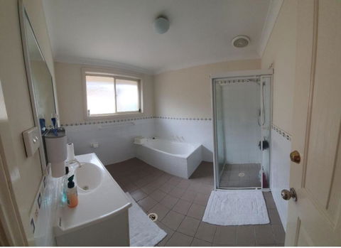 A Cosy Private Bedroom For You (2) - Palm Beach Accommodation 2