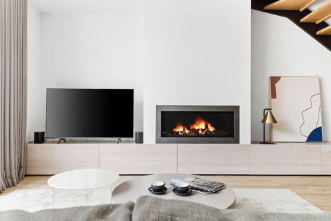 A Lux 3BR Townhouse In South Yarra FREE Parking - Palm Beach Accommodation 0
