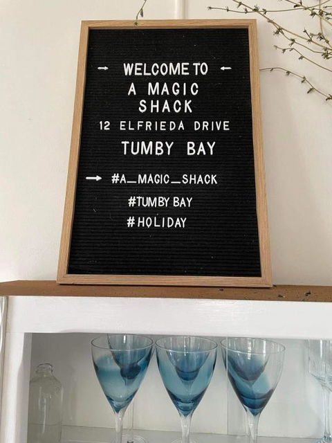 A Magic Shack - Relax, Recharge, Frolic & Fish - Palm Beach Accommodation 1