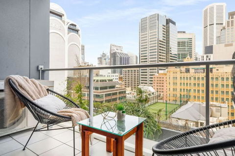 A Modern Apt City Views Next To Darling Harbour - Palm Beach Accommodation 0