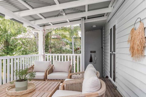 A Perfect Stay - Cape Cottage - Palm Beach Accommodation 0