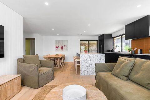 A Perfect Stay - Casa 36 - Palm Beach Accommodation 2