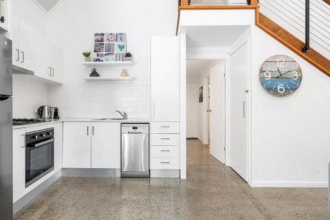A Perfect Stay - Gidgets Studio - Palm Beach Accommodation 3